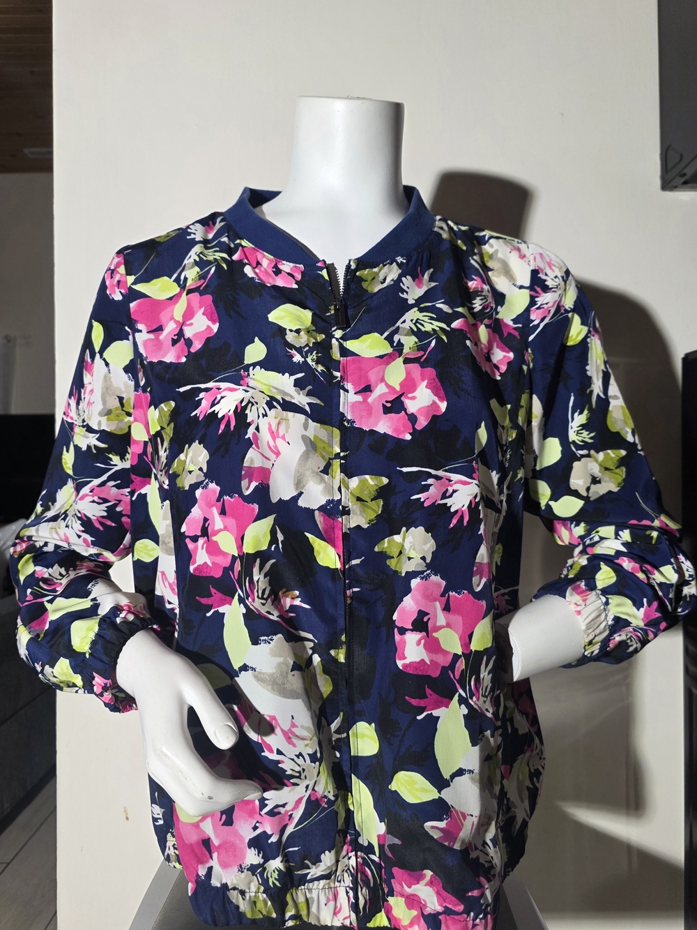 Liz Claiborne Navy Floral Zip Bomber Jacket with Pink & Lime Accents (Size M)